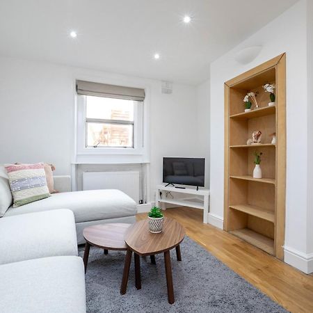 3 Bedroom House In Notting Hill Londra Exterior foto