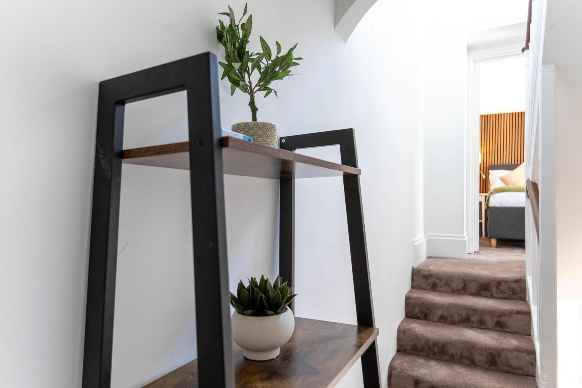 3 Bedroom House In Notting Hill Londra Exterior foto