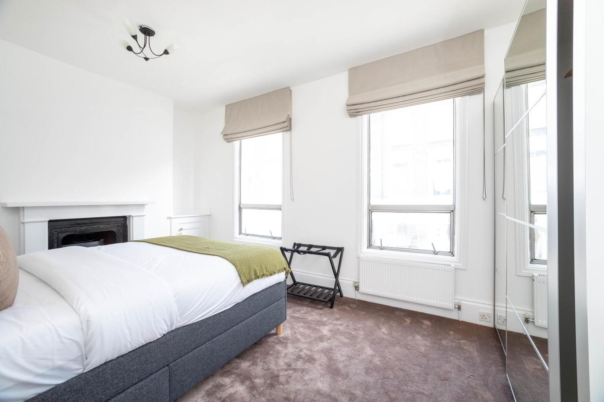 3 Bedroom House In Notting Hill Londra Exterior foto